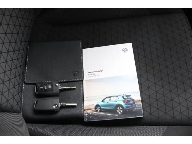 Volkswagen T-Cross 1.0 TSI Life Business 2020 Benzine 10