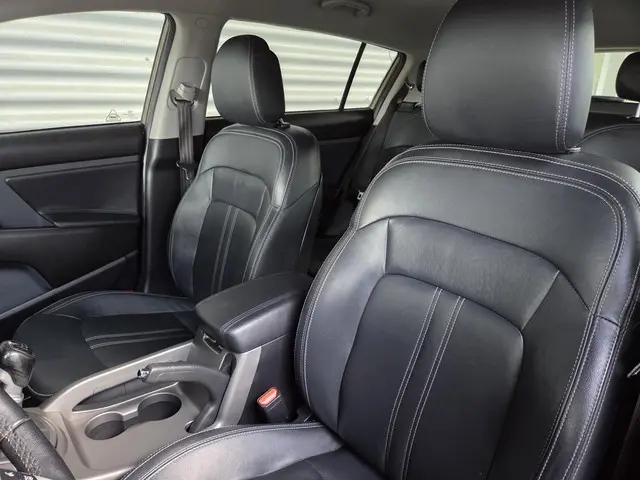 Kia Sportage 1.6 GDI World Cup Edition 2014 Benzine 6