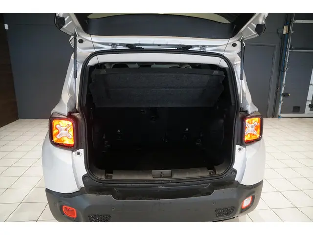 Jeep Renegade 1.0T Longitude 2020 Benzine 30