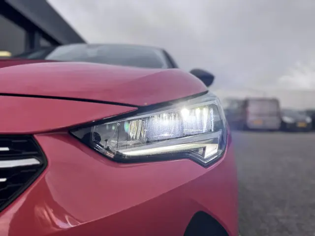 Opel Corsa 1.2 Elegance 2020 Benzine 4