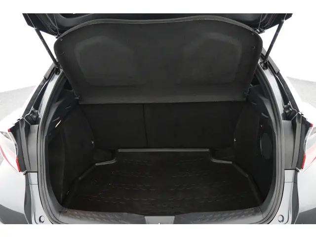 Toyota C-HR 1.8 Hybrid Style 2019 Hybride Benzine 23