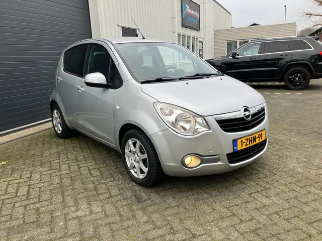 Opel Agila 1.0 Carplay, Airco 95 D.Km N.a.p 2015 Benzine 2