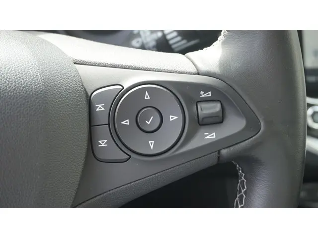 Opel Astra 1.4 Innovation Trekhaak | PDC V+A 2017 Benzine 18