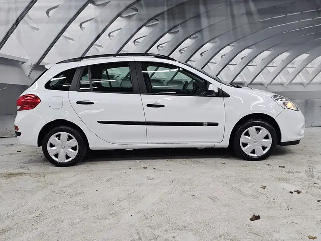 Renault Clio 1.2 Collection 2012 Benzine