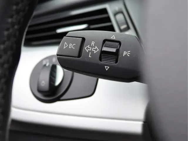 BMW Z4 Roadster sDrive18i 2013 Benzine 28