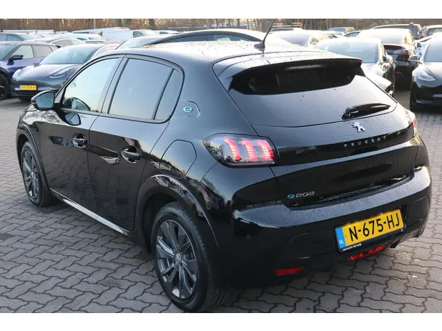 Peugeot e-208 EV Allure Pack 50 kWh 2021 Elektrisch 7