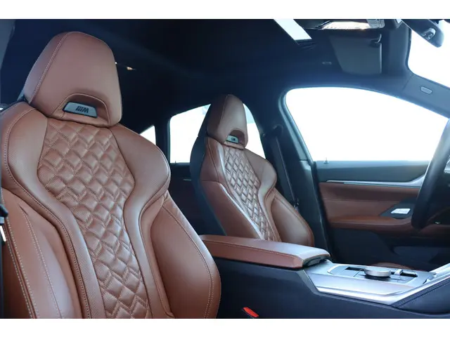 BMW i4 eDrive40 High Executive 2024 Elektrisch 11