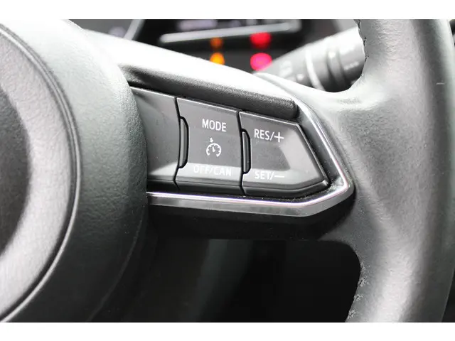 Mazda 2 1.5 Skyactiv-G Luxury 2020 Benzine 16
