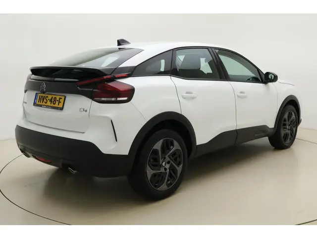 Citroën C4 1.2 Hybrid 136 Plus 2024 Hybride Benzine 2