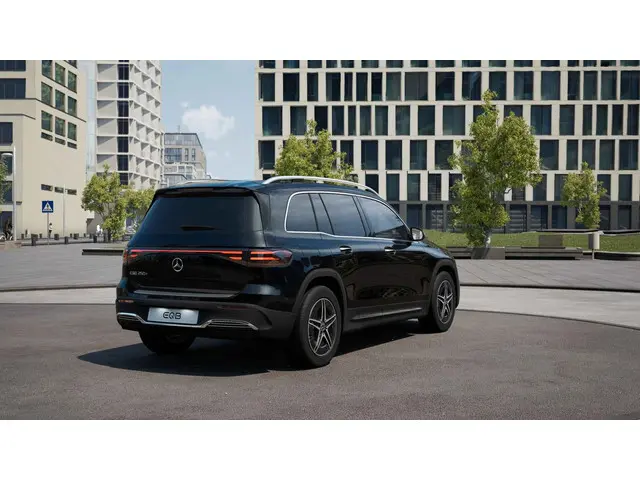 Mercedes-Benz EQB 250+ AMG Line 71 kWh 2025 Elektrisch 2