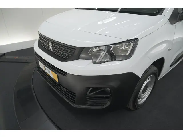 Peugeot Partner 1.5 BlueHDi 100 S&S L1 2022 Diesel 9