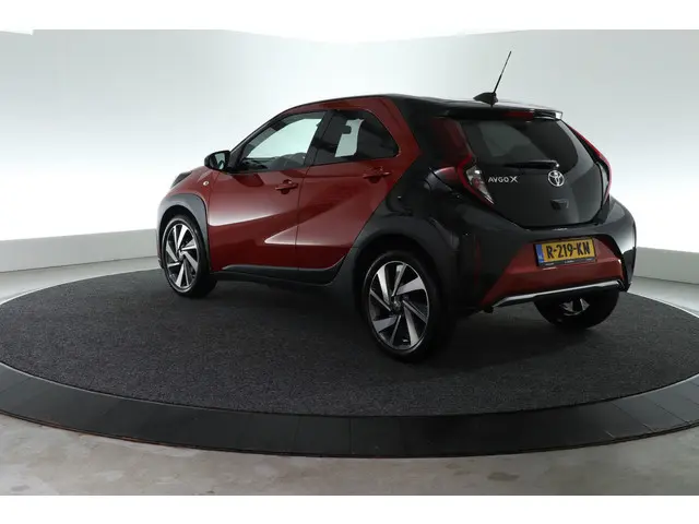 Toyota Aygo X 1.0 VVT-i MT Envy 2022 Benzine 14