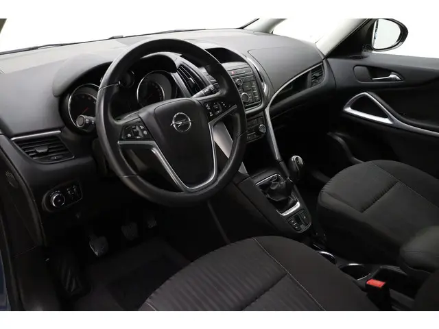Opel Zafira Tourer 1.4 Berlin 7-persoons 2013 Benzine 7