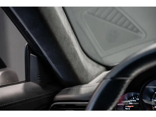 Porsche 911 3.0 Carrera 4S 2016 Benzine 45