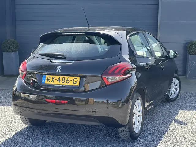 Peugeot 208 1.2 PureTech Active 2018 Benzine 5