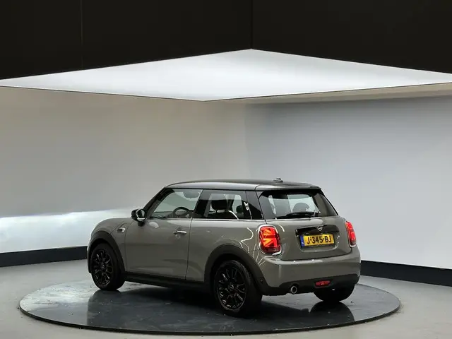 MINI Cooper 2