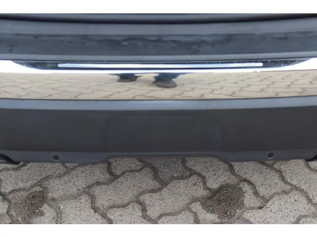 Peugeot 3008 1.2 PureTech Crossway 2020 Benzine 18