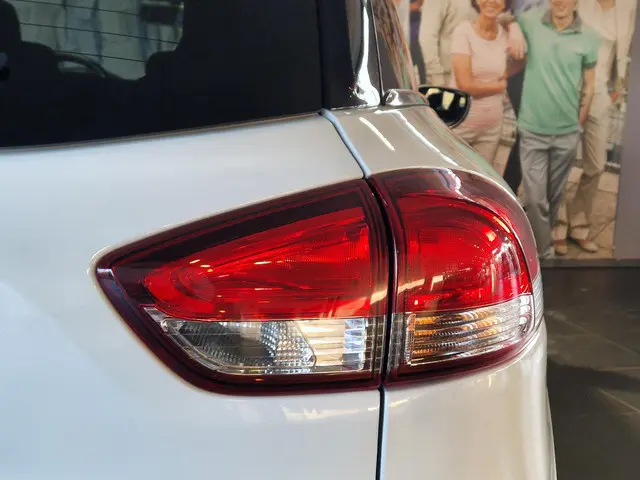 Renault Clio Estate 0.9 TCe Limited 2019 Benzine 7