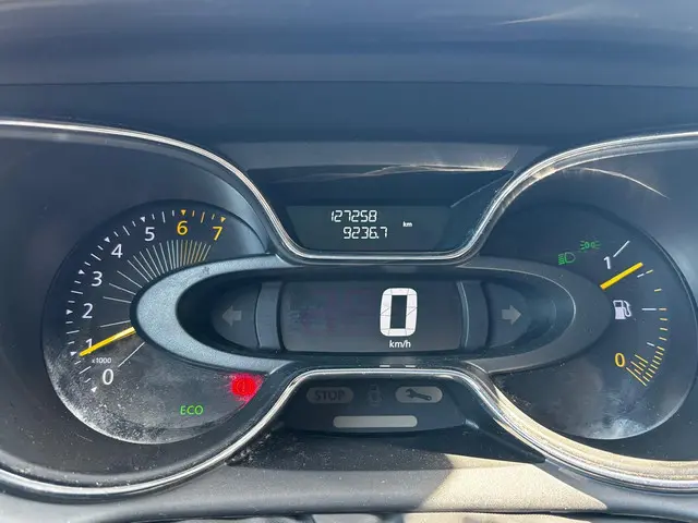 Renault Captur 0.9 TCe Dynamique 2015 Benzine 8