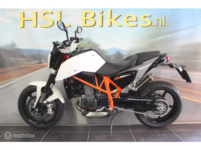 KTM 690 Duke ABS 2012 Benzine 2