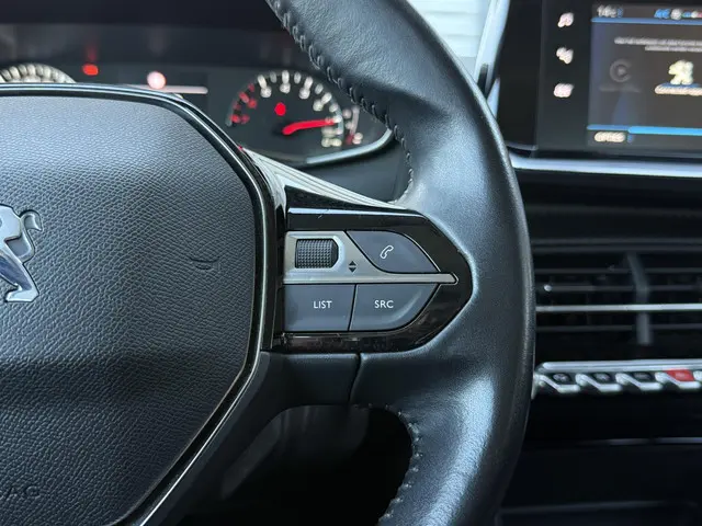 Peugeot 208 1.2 PureTech Active 2020 Benzine 19