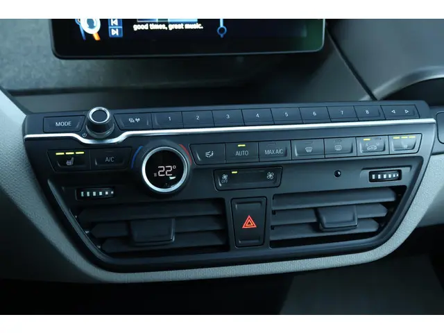 BMW i3 Basis Comfort 22 kWh 2015 Elektrisch 17