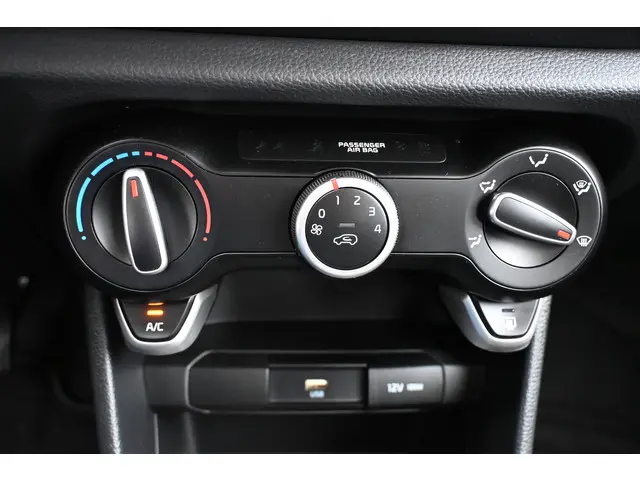 Kia Picanto 1.0 DPi ComfortLine 2023 Benzine 31