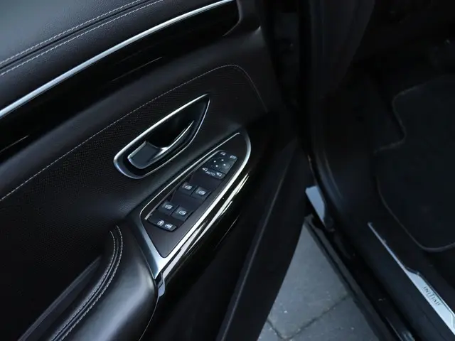 Renault Espace 1.6 dCi Initiale Paris 7p. 2018 Diesel 22