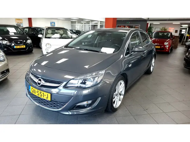 Opel Astra 1.4 Turbo Sport + 2015 Benzine