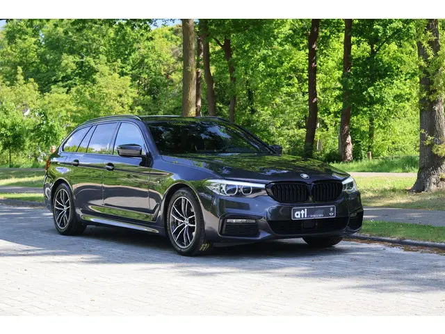 BMW 5 Serie Touring 530i High Executive 2020 Benzine 6
