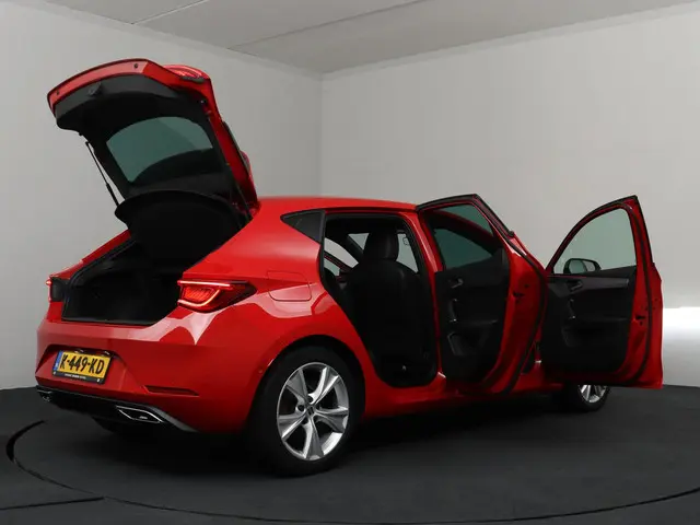 SEAT Leon 1.5 eTSI FR Launch Edition 2021 Benzine 34