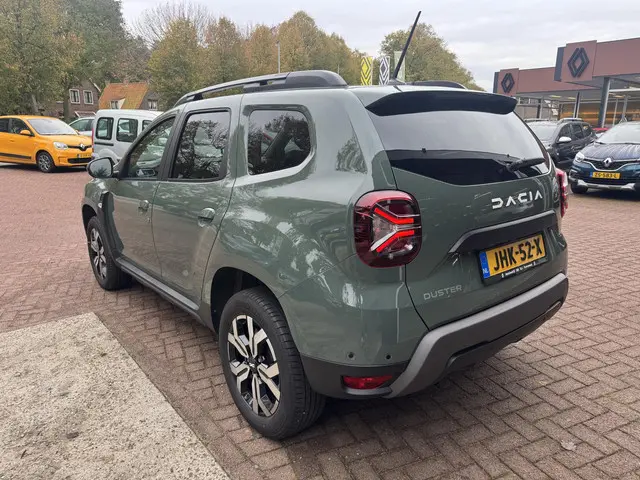 Dacia Duster 1.3 TCe 150PK EDC Journey 2024 Benzine 7