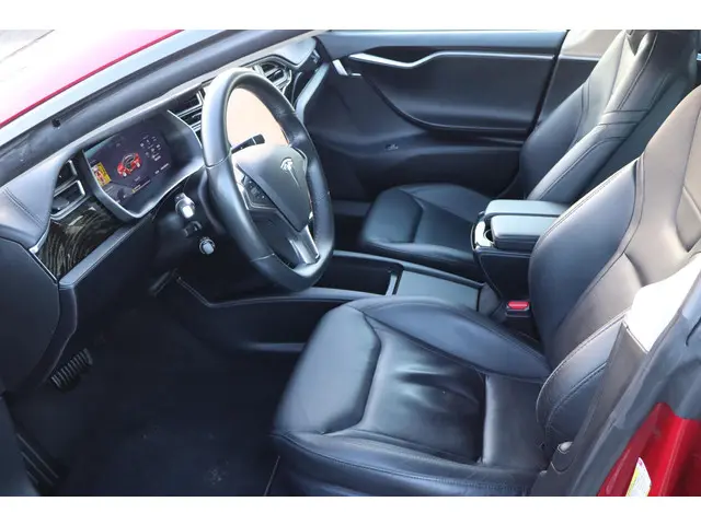 Tesla Model S 75 Base 2016 Elektrisch 9