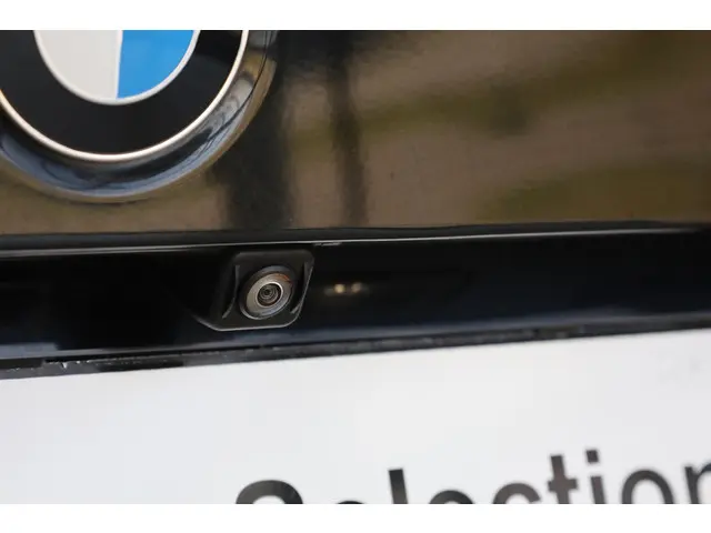 BMW 3 Serie Sedan 320i 2019 Benzine 25