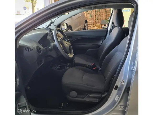 Mitsubishi Space Star 1.0 Cool+ 2019 Benzine 8