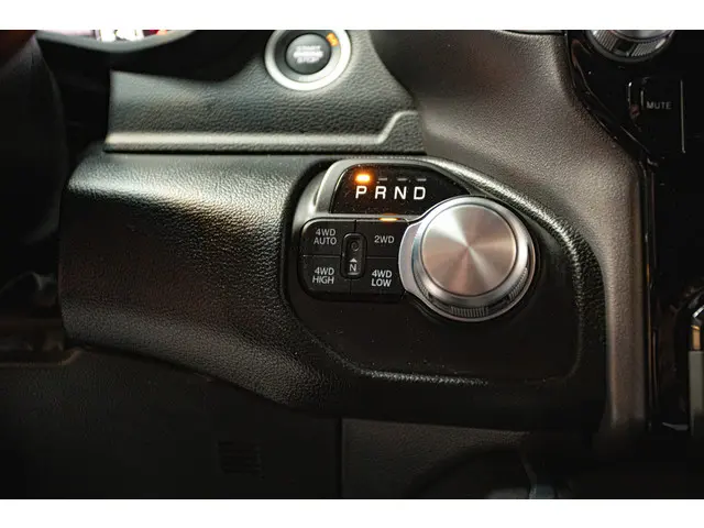 Dodge Ram 1500 5.7 V8 4x4 Crew Cab Laramie 2022 LPG/Gas 20