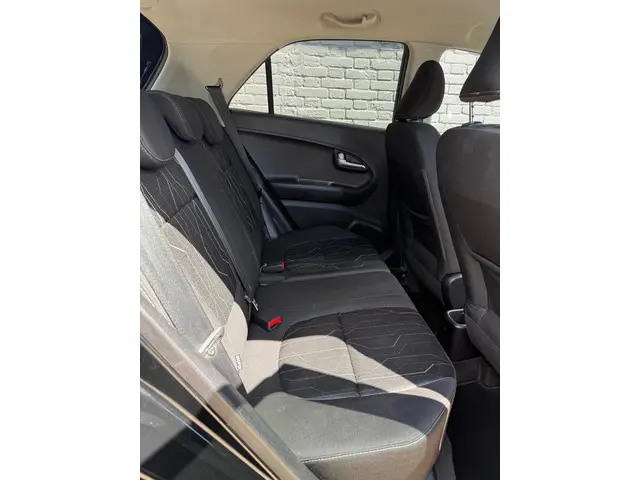 Kia Picanto 1.0 CVVT First Edition 2015 Benzine 21