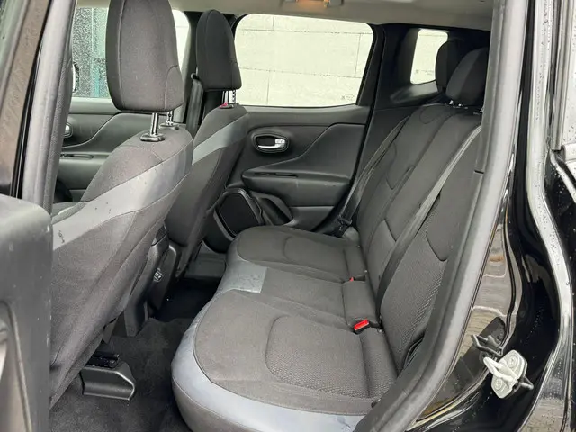 Jeep Renegade 1.3T imited 2020 Benzine 13