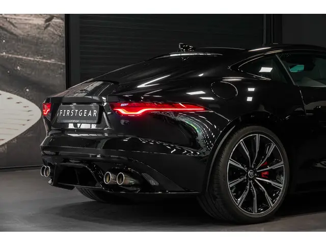 Jaguar F-Type P575 AWD R 75 2023 Benzine 32