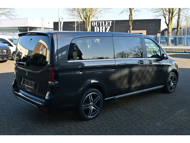 Mercedes-Benz V-Klasse 300d AMG L3 DC 2024 Diesel 7