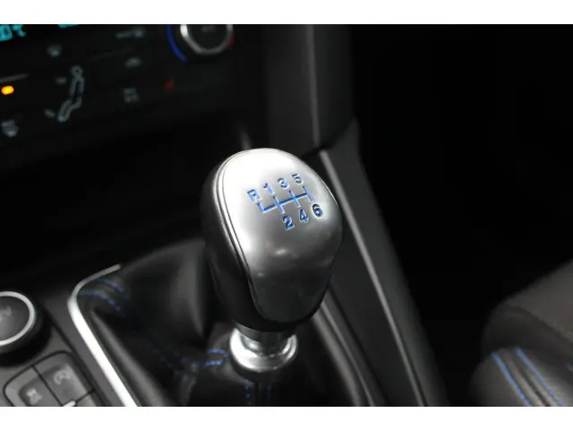 Ford Focus 2.3 RS 2018 Benzine 29