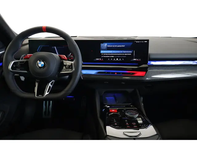 BMW M5 Touring 2025 Hybride Benzine 10