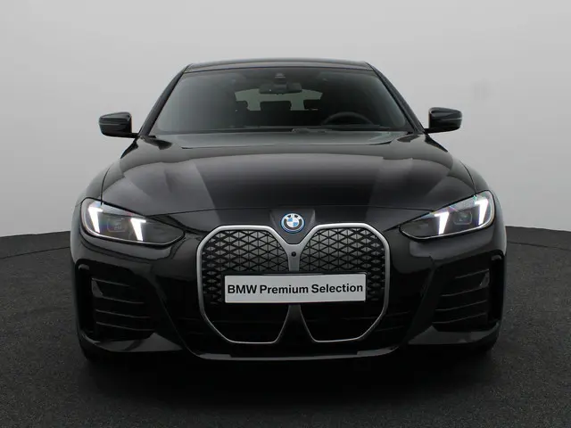 BMW i4 eDrive35 2025 Elektrisch 3