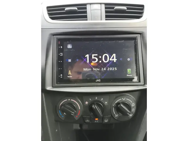 Suzuki Swift 1.2 Bandit 2013 Benzine 16