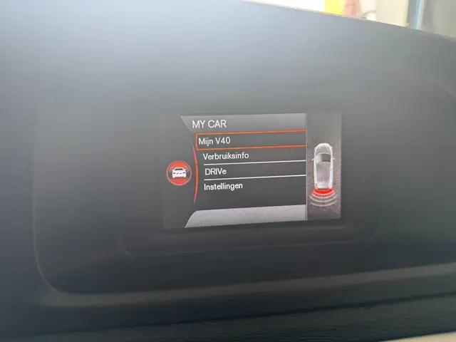 Volvo V40 1.6 T2 Momentum 2014 Benzine 18
