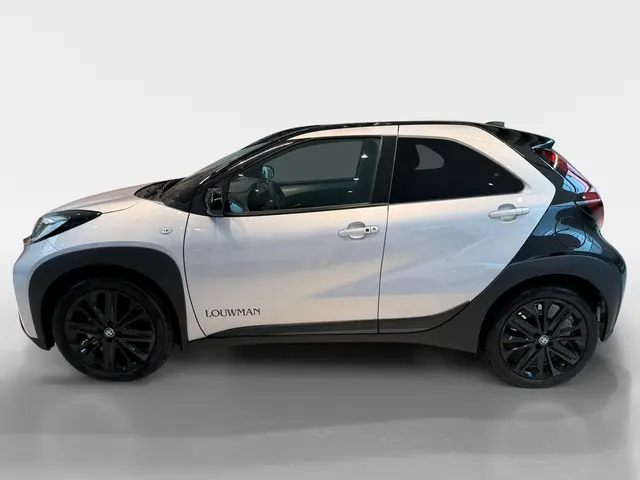 Toyota Aygo X 1.0 VVT-i MT JBL 2025 Benzine 4