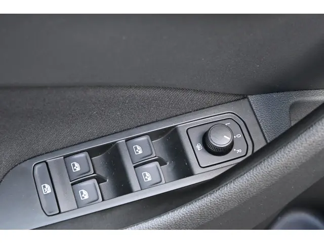 Škoda Scala 1.0 TSI Sport Business 2021 Benzine 30