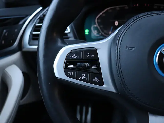 BMW iX3 High Executive 80 kWh 2022 Elektrisch 24