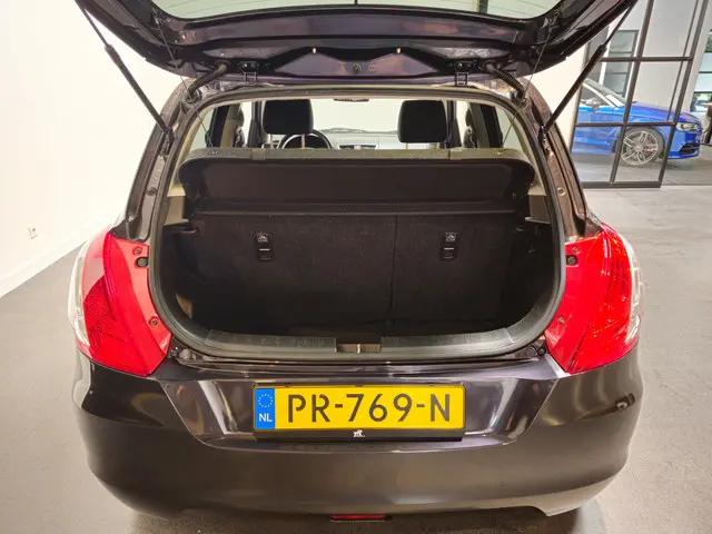 Suzuki Swift 1.2 Exclusive EASSS 2014 Benzine 19