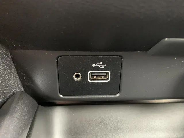 Nissan Juke 1.0 DIG-T Business Edition 2020 Benzine 24